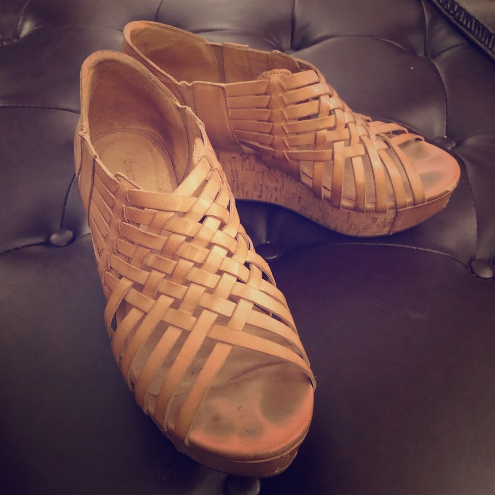 Chocolat Blu wedge sandal